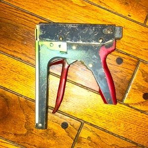 Craftsman Staple Gun